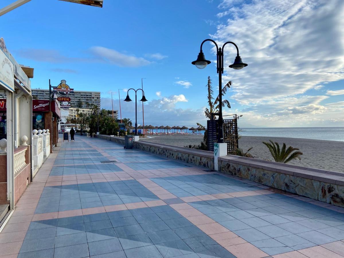 Las Arenas De La Carihuela Torremolinos Exterior photo